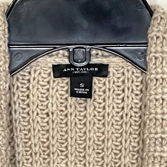 Ann Taylor Open Cardigan Sweater Size Small Tan Sleeveless Womens Wool Blend - Picture 2 of 5